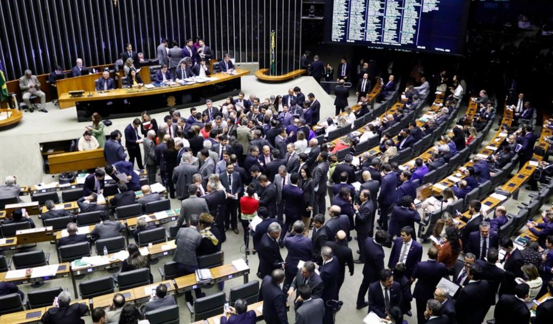 Eleição para presidência da Câmara trava avanço da pauta no Congresso