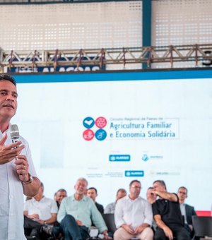 Governador lança Circuito de Feiras Regionais da Agricultura Familiar e Economia Solidária
