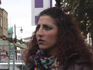 Quem é a atriz que tentou contrabandear droga avaliada em R$ 1 bilhão