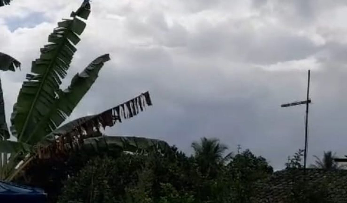 [Vídeo] Moradores de comunidade da cidade de Rio Largo gravam momento de tiroteio