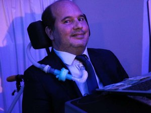 Médico com ELA é destaque na 2ª Conferência Internacional de Inovação em Saúde