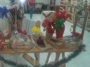 Associação de Artesãos promove Feirinha Natalina no Partage Arapiraca Shopping