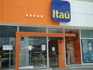 Itaú seleciona até 150 trainees com salário de R$ 6,4 mil