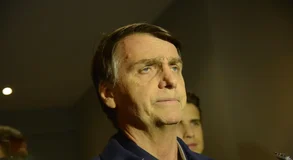 Bolsonaro é preso preventivamente pela PF por ordem de Moraes