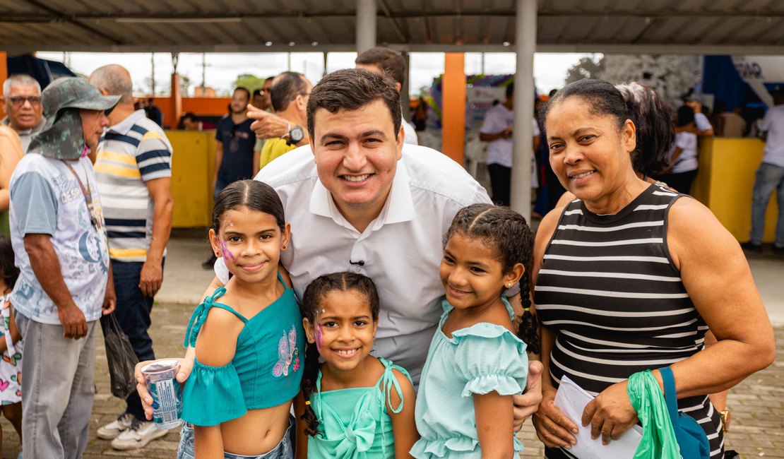 Prefeito Carlos comemora sucesso da 1ª edição do Prefeitura Presente com mais de 3 mil atendimentos em Rio Largo