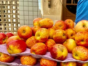 Unidade da maçã agora custa R$ 1,25 em Maragogi