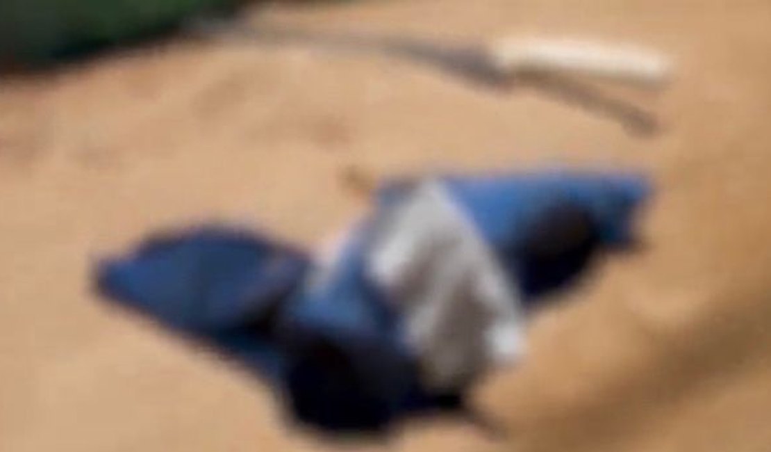 Homem é executado a golpes de arma branca na Grota do Macaco