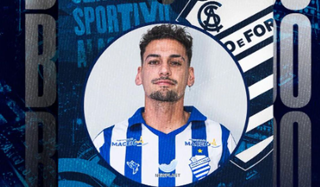 CSA contrata o atacante chileno Matías Cavalleri, ex-jogador do clube Paysandu
