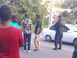 Queda de moto deixa homem morto e outro ferido em ﻿Japaratinga