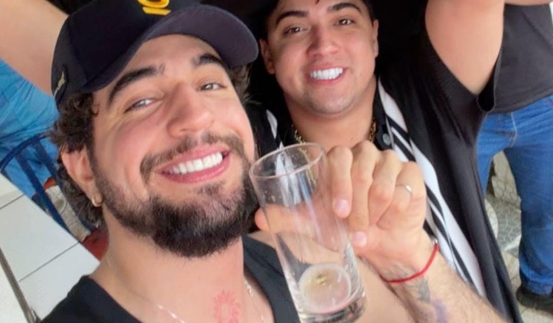 Nattan e Nattanzinho visitam Mercado da Produção e praias de Maceió após show lotado