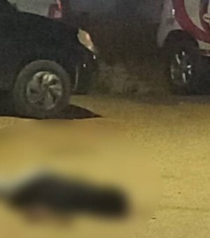 Homem é assassinado com três tiros na cabeça no meio da rua no Jacintinho