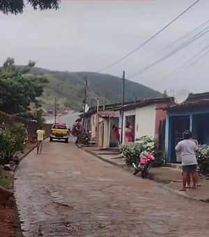 Homem tenta esfaquear “amigo” durante bebedeira em Palmeira dos Índios