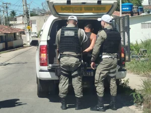Suspeito de furtar ônibus de turismo é preso em Maceió