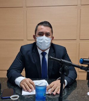 Vereador Pablo Fênix quer instrutores de trânsito e bancários imunizados em Arapiraca