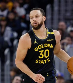 Cesta mágica de Curry que viralizou não aconteceu; veja vídeo por outro ângulo