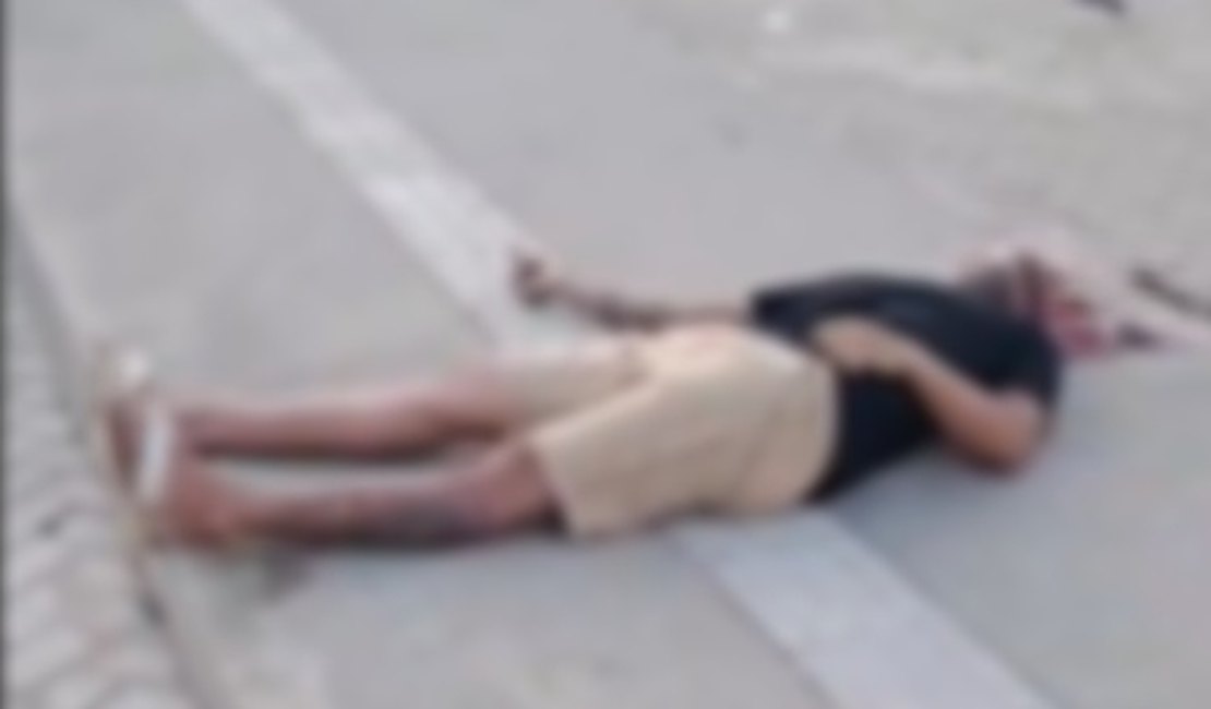 Homem de 26 anos é assassinado a tiros em via pública no Hélio Jatobá, em São Miguel dos Campos