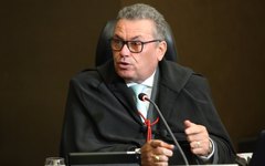 Desembargador Domingos de Araújo Lima Neto, relator do processo