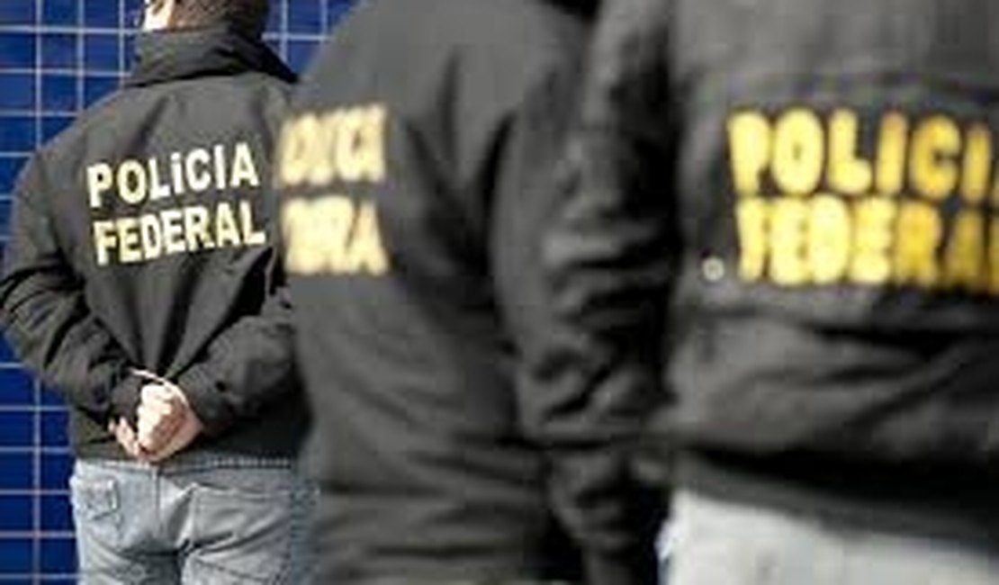 PF desarticula organização criminosa especializada em compras pela internet