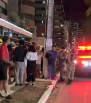 Turista é preso após agredir companheira na orla da Ponta Verde, em Maceió