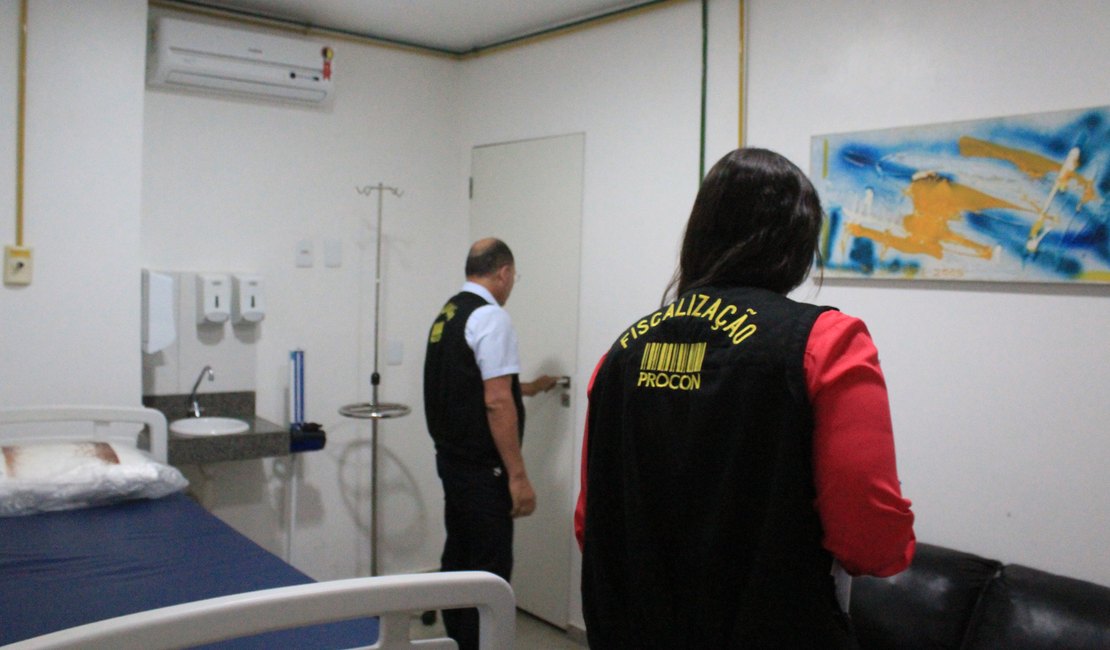 Procon Arapiraca realiza fiscalização em clínicas e laboratórios do município