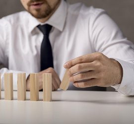 Empreender sob pressão: taxações, instabilidade internacional e os caminhos estratégicos para crescer em tempos desafiadores