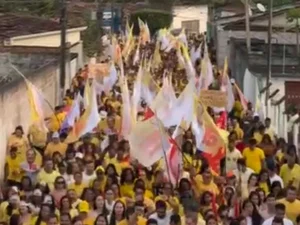 Caminhada histórica consagra campanha de candidato à Prefeitura de Junqueiro