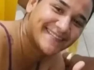 Polícia analisa câmeras após moto usada por jovem desaparecida ser encontrada
