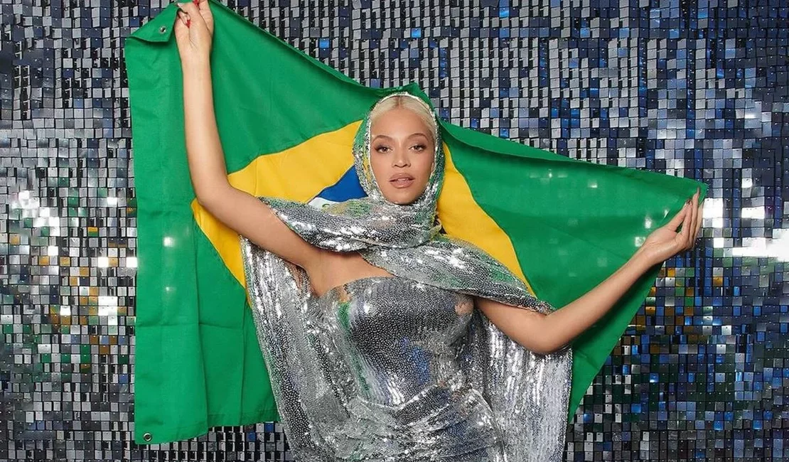 Beyoncé posta registros da passagem pelo Brasil e famosos surtam