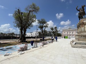 Revitalização da Praça Marechal Deodoro, em Maceió, entra na reta final