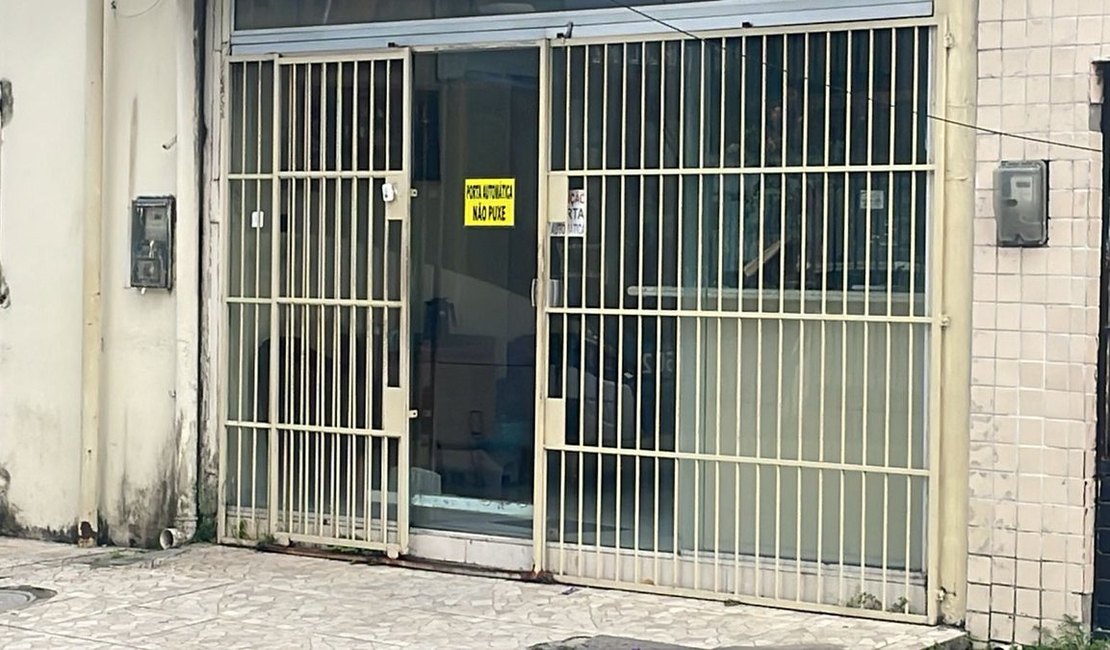 Tiroteio em pousada na Pajuçara acaba em pânico e hóspede preso em Maceió