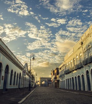 Secretaria de Turismo realiza ação itinerante no bairro histórico do Jaraguá
