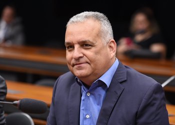 Após CPMI, Alfredo deve decidir entre reeleição como federal ou Senado em 2026