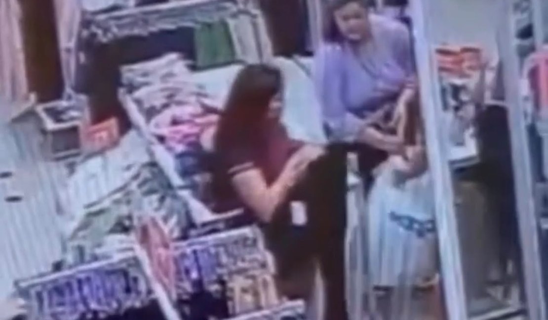 Trio é suspeito de furtar roupas em loja de shopping em Maceió
