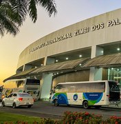 Jovem de 18 anos é preso no Aeroporto Zumbi dos Palmares por fumar cigarro durante voo