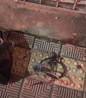 Homem é flagrado tentando furtar prédio da FMAC e acaba sendo preso