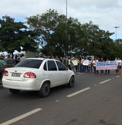 Familiares de reeducandos realizam protesto na frente do Sistema Prisional