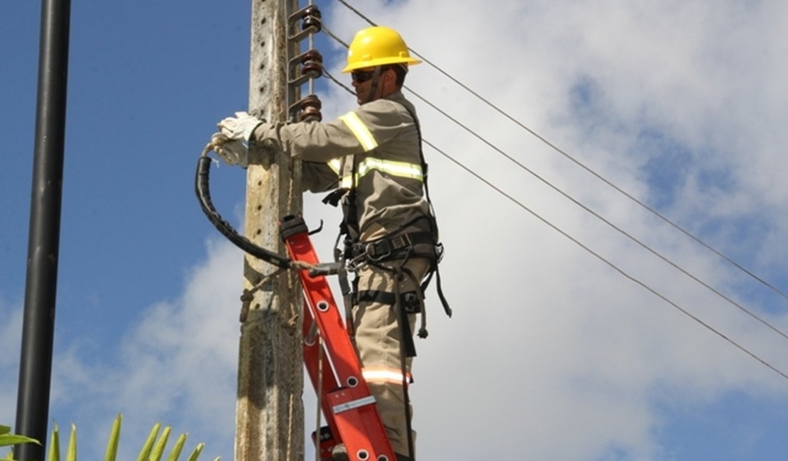 Eletrobras movimenta centro de Arapiraca com a 'Blitz' de Segurança