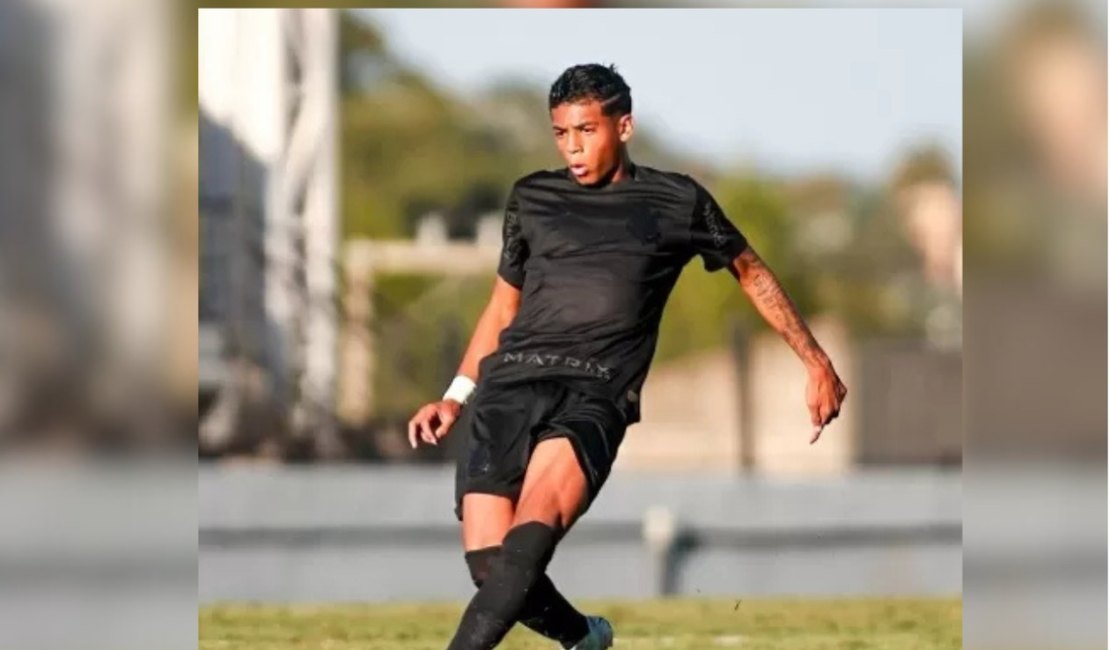 Bahia paga multa e contrata Kauê Furquim, joia de 16 anos do Corinthians