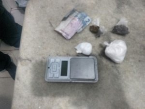 Homem é preso em flagrante por tráfico de drogas