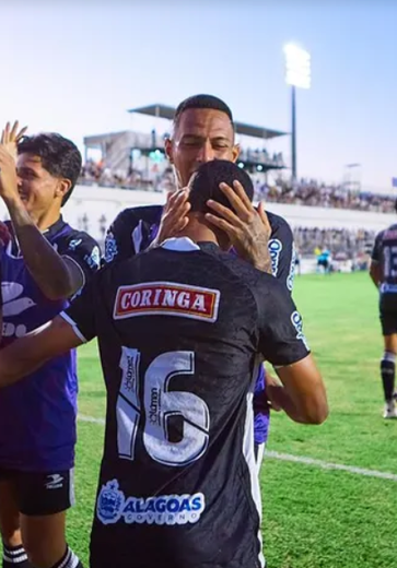 ASA vence Juazeirense em Arapiraca e cola na liderança da Série D