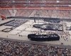 Com apresentações e culto ao vivo, o funeral de Charlie Kirk reuniu uma multidão no Arizona, Estados Unidos