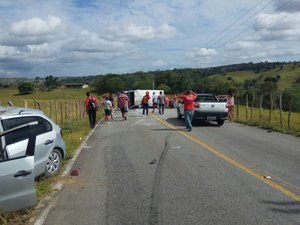 Colisão deixa uma pessoa morta e três feridas em Mar Vermelho