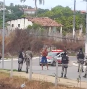 Policial militar surta, capota viatura e tenta suicídio; veja vídeo!