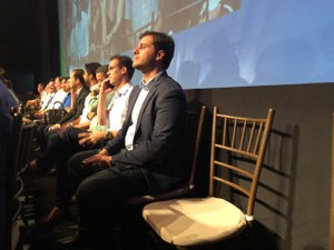 Teófilo é ausência marcante em evento do Governo do Estado com prefeitos