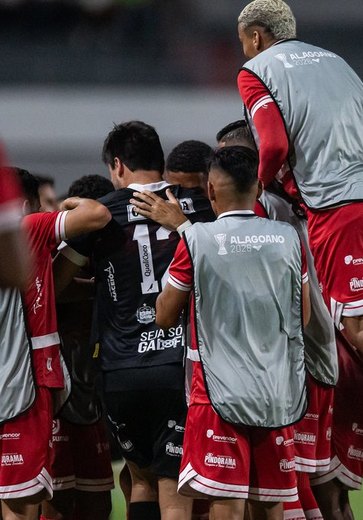 CRB reage no Rei Pelé, vira sobre o Murici e retoma vice-liderança do Alagoano