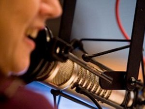 Comissão do Senado aprova carteira de radialista como documento válido em todo o Brasil