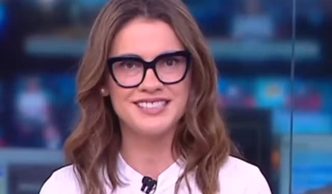 Quem é a jornalista da CNN que chamou Bolsonaro de “Bozo” ao vivo