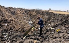 CEO da Ethyopian Airlines, Tewolde Gebremariam esteve no local em que o avião caiu
