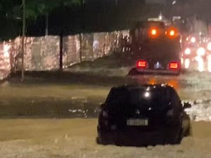 Chuvas provocam transtornos e Maceió está em alerta máximo