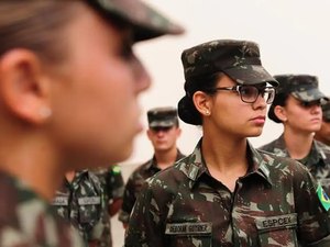 Forças Armadas iniciam alistamento voluntário feminino